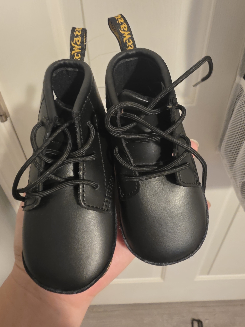 Dr. Martens Kids Black Lace-Up Ankle Boots